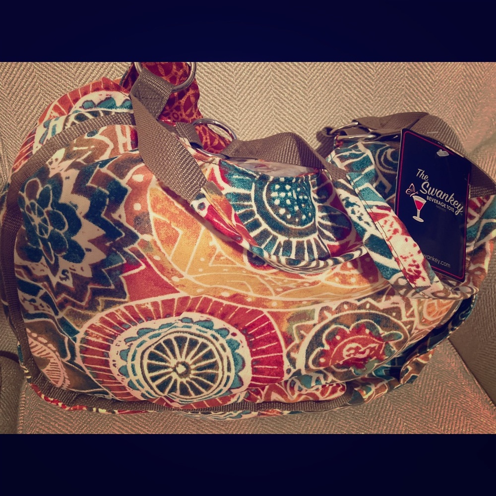 Swankey wine tote